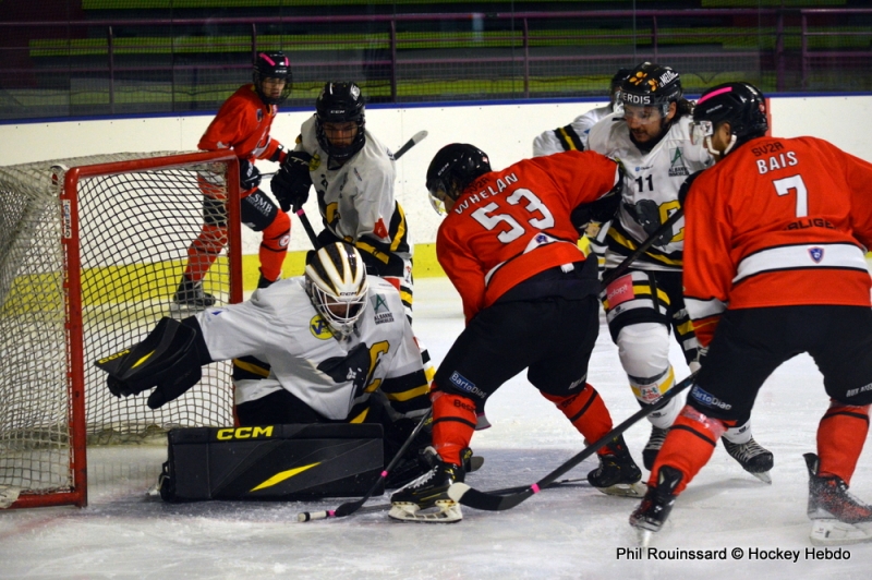 Photo hockey Division 3 - Division 3 : 2ème journée : Besançon vs Chambéry II - Décollage réussi pour les Aigles