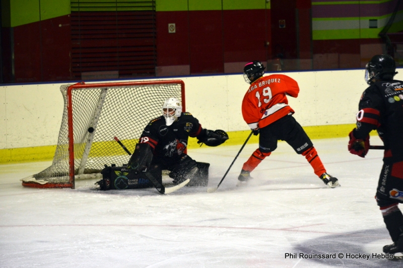Photo hockey Division 3 - Division 3 : 5ème journée : Besançon vs Briançon II - Chauffé au fer rouge