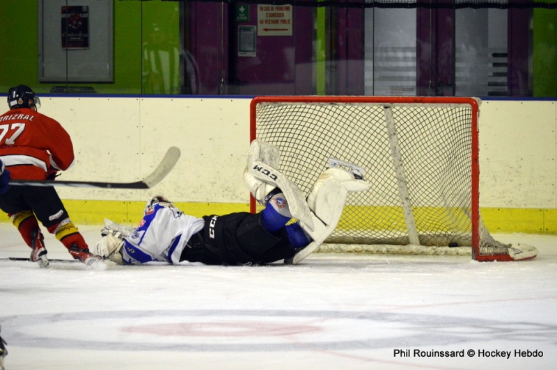 Photo hockey Division 3 - Division 3 : 9ème journée : Besançon vs HCMP II - Besançon en démonstration