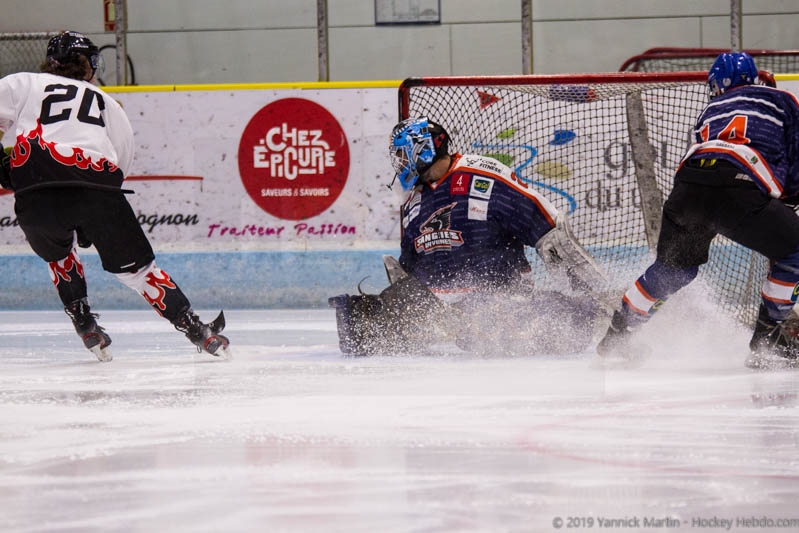 Photo hockey Division 3 - Division 3 : journée du 09 novembre 2019 : Clermont-Ferrand II vs Poitiers - Victoire des dragons sur forfait clermontois