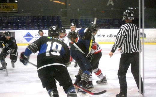 Photo hockey Division 3 - Division 3 : journée du 10 novembre 2018 : Nantes II vs Bordeaux II - Victoire sur une prolongation éclair 