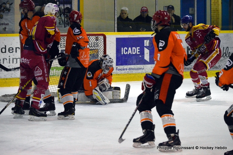 Photo hockey Division 3 - Division 3 : journée du 13 janvier 2018 : Dijon  vs Boulogne Billancourt - Messire le Duc écorche les Tigres