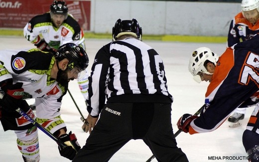 Photo hockey Division 3 - Division 3 : Journée du 2 décembre 2017 : Montpellier II vs Nimes - D3 - Montpellier vs Nîmes - Retour en images