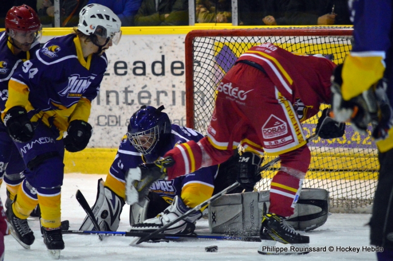 Photo hockey Division 3 - Division 3 : journée en retard 24 mars 2018 : Dijon  vs Fontenay sous Bois - Messire le Duc dépèce les Pumas 