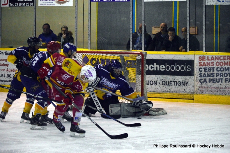 Photo hockey Division 3 - Division 3 : journée en retard 24 mars 2018 : Dijon  vs Fontenay sous Bois - Messire le Duc dépèce les Pumas 