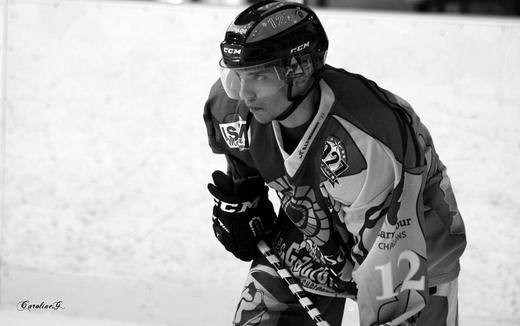 Photo hockey Division 3 - Division 3 : journées du 5 - 6 novembre 2016 : Amiens U20 vs Châlons-en-Champagne - Avec courage