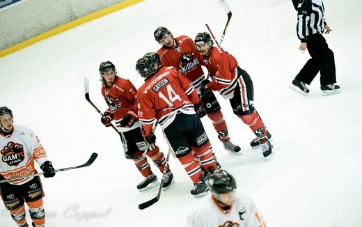 Photo hockey Division 3 - Division 3 : Play Off 1/4 de finale - Retour : Morzine-Avoriaz vs Epinal  - Morzine-Avoriaz au carré final !