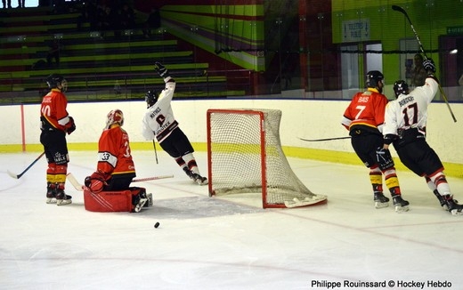 Photo hockey Division 3 - Division 3 - Play-off Barrage - Aller : Besançon vs Mulhouse - Double avantage Mulhouse à Besançon