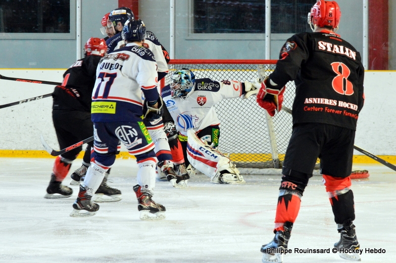 Photo hockey Division 3 - Division 3 : Play-Off carré final - J3 : Asnières vs Caen II - Caen II sur le podium !