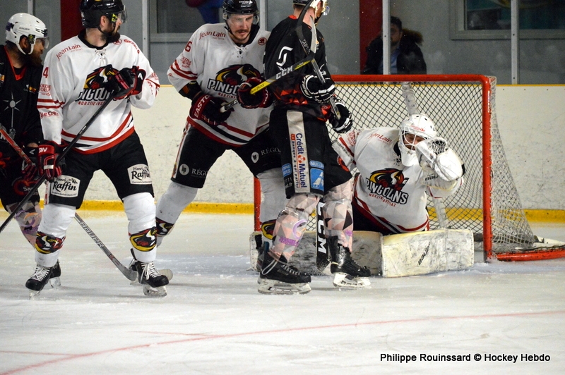 Photo hockey Division 3 - Division 3 : Play-Off carré final - J3 : Colmar vs Morzine-Avoriaz - Les Pingouins champions !