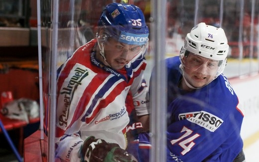 Photo hockey Equipes de France -  : France (FRA) vs République Tchèque (CZE) - La République Tchèque renverse l’équipe de France