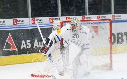 Photo hockey Europe : Continental Cup - CHL -  : Tampere vs Fribourg - Fribourg contrôle Tampere