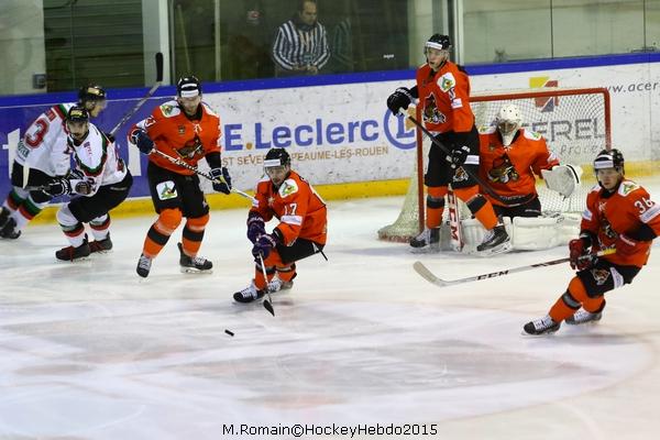 Photo hockey Europe : Continental Cup - CHL - Europe : Continental Cup - CHL : Rouen (Les Dragons) - Continental Cup J2 Match 3 : Au bout du suspense  