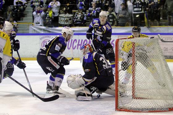 Photo hockey Europe : Continental Cup - CHL - Europe : Continental Cup - CHL : Rouen (Les Dragons) - Finale Conti Cup : Du sérieux, de l’envie, le titre et l’euphorie.