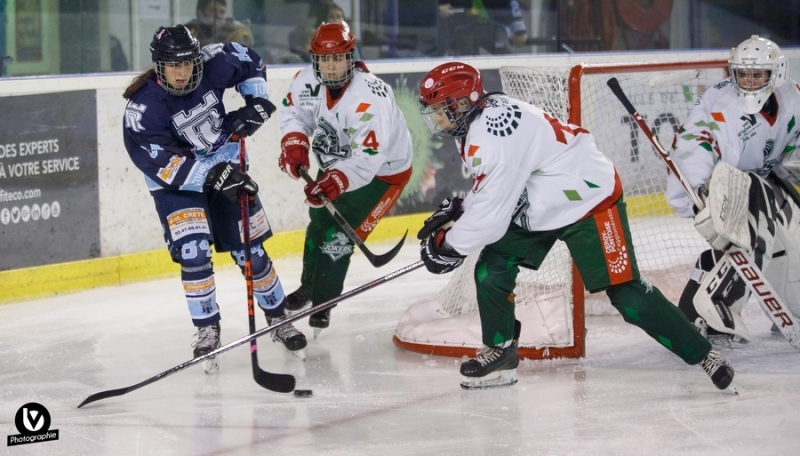 Photo hockey Féminin U17 / U20 Elite -  : Tours / Féminine vs Cergy-Pontoise / Féminin - Féminin élite : Tours à la fête