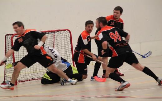 Photo hockey Floorball  - Floorball  - Prise de la température : les Tigres de Grenoble