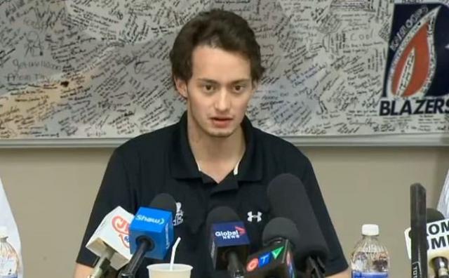 Photo hockey Hockey dans le Monde - Hockey dans le Monde - Timothé Bozon : Champion tout terrain 