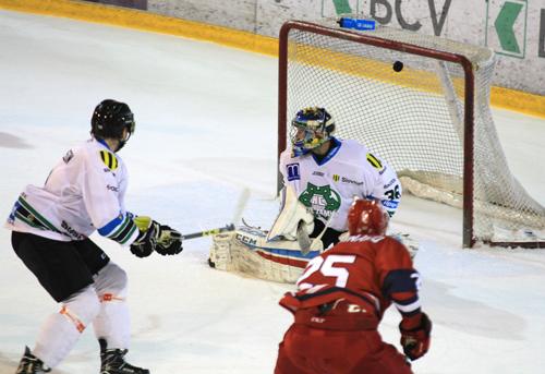 Photo hockey Hockey en Europe - Hockey en Europe : Grenoble  (Les Brûleurs de Loups) - Grenoble termine sur une victoire