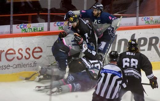 Photo hockey Hockey en France -  : Amiens  vs Angers  - Nouvelle défaite pour les Gothiques