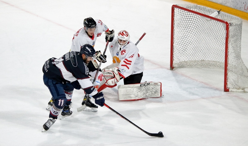 Photo hockey Hockey en France -  : Angers  vs Amiens  - Angers vs Amiens : 4ème victoire pour les Ducs
