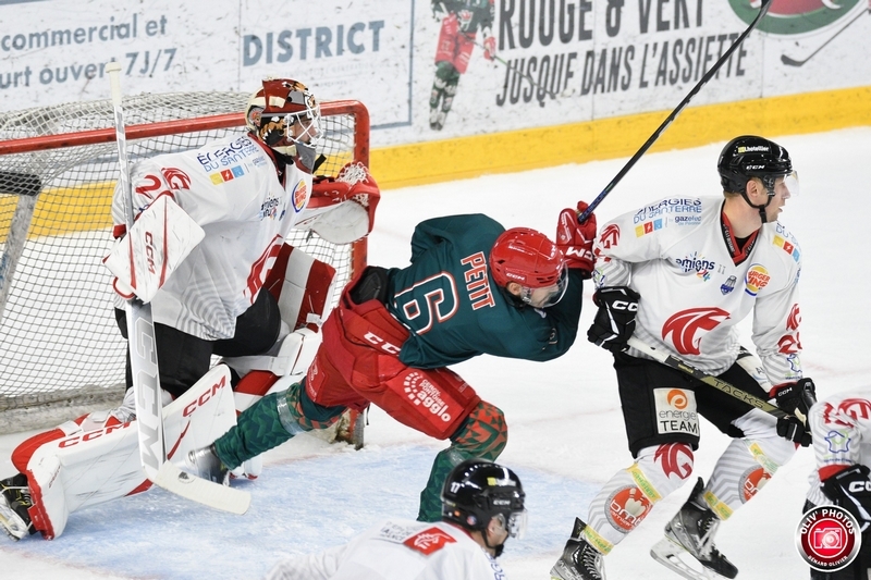 Photo hockey Hockey en France -  : Cergy-Pontoise vs Amiens  - Prépa - Retour gagnant sur la glace pour les Gothiques