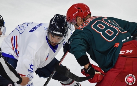 Photo hockey Hockey en France -  : Cergy-Pontoise vs Angers  - Prépa : Les Jokers et les Ducs jouent le jeu jusqu’au bout