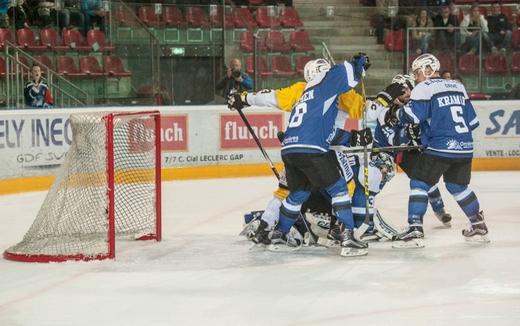 Photo hockey Hockey en France -  : Gap  vs Rouen -  Trophée des Champions : L’expérience Rouennaise  