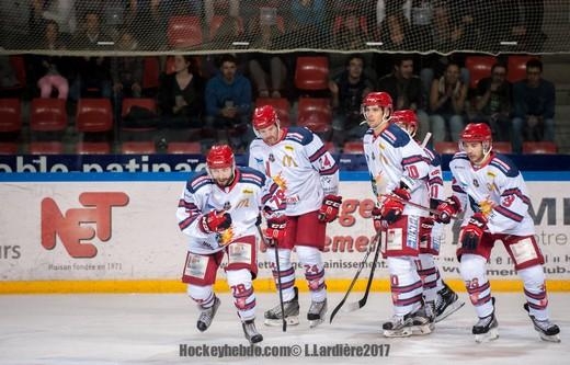 Photo hockey Hockey en France -  : Grenoble  vs Chamonix  - Grenoble fait le métier en vingt minutes