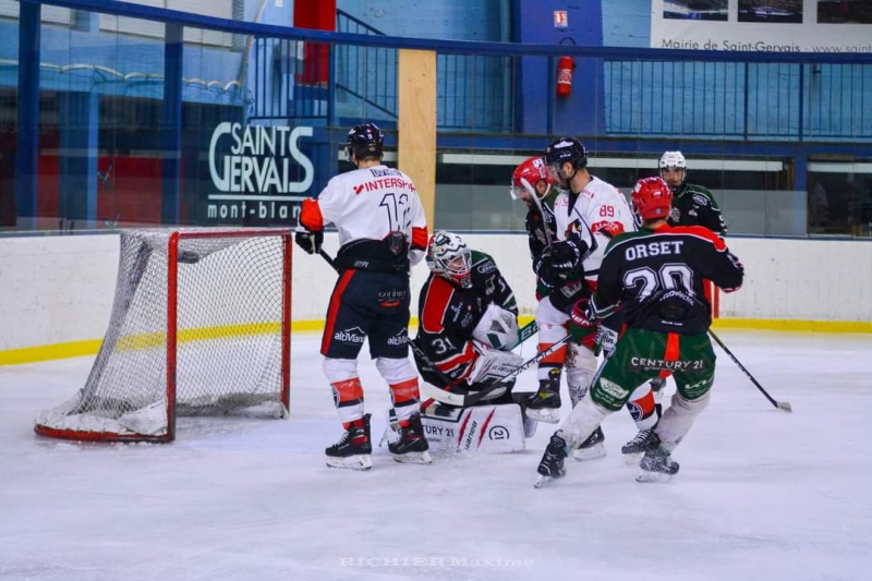 Photo hockey Hockey en France -  : Mont-Blanc vs Morzine-Avoriaz - La revanche aux Yétis !