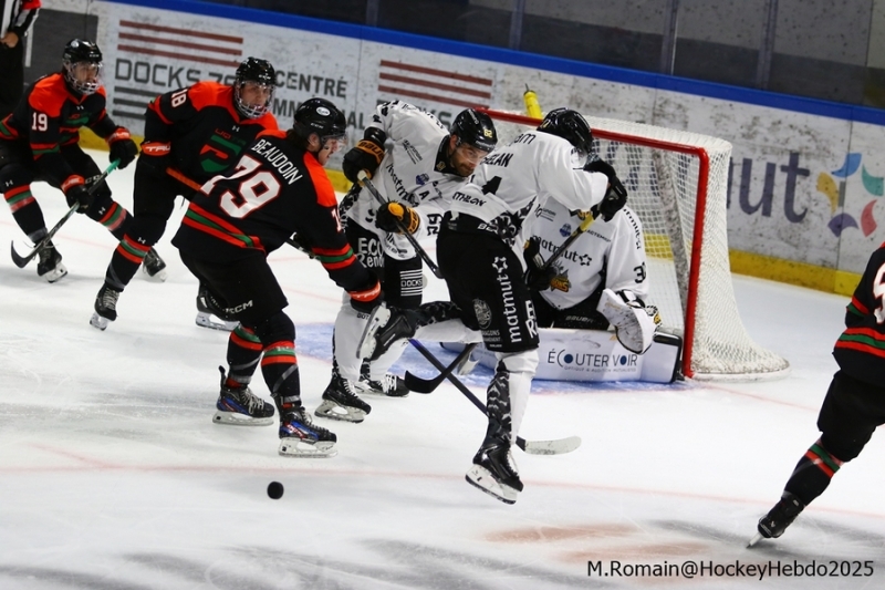 Photo hockey Hockey en France -  : Rouen vs Patriotes Université Québec Trois-Rivières - Rouen s