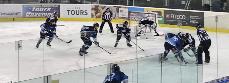 Photo hockey Hockey en France -  : Tours  vs Nantes - Tours finit sa préparation par une Victoire