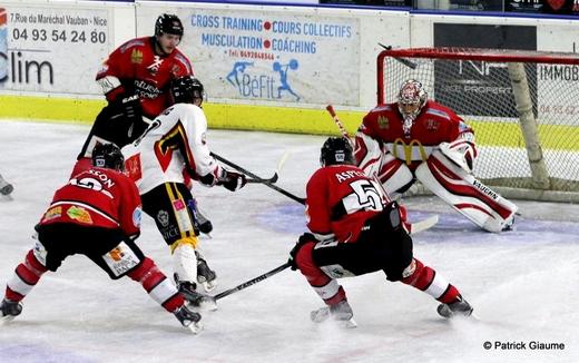 Photo hockey Hockey en France - Hockey en France - Briançon de justesse contre Nice
