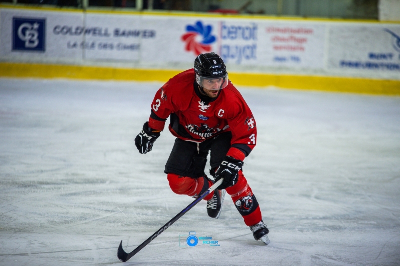 Photo hockey Hockey en France - Hockey en France : Chamonix  (Les Pionniers) - ITW - Clément Masson : "Je ne me ferme aucune porte !"