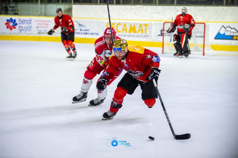 Photo hockey Hockey en France - Hockey en France : Chamonix  (Les Pionniers) - ITW - Clément Masson : "Je ne me ferme aucune porte !"