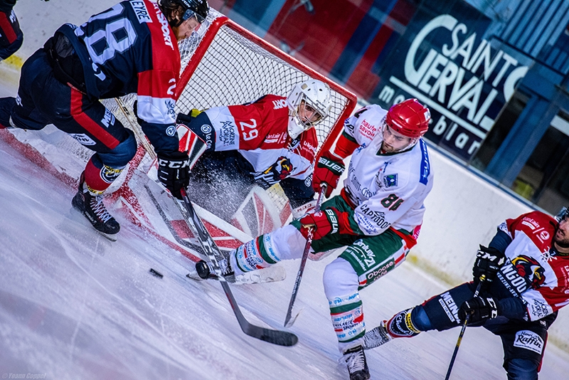 Photo hockey Hockey en France - Hockey en France - Un derby disputé