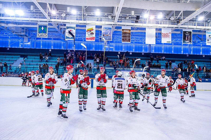 Photo hockey Hockey en France - Hockey en France - Un derby disputé