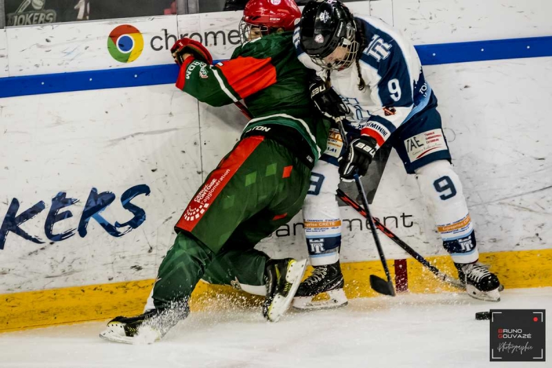 Photo hockey Hockey Féminin -  : Cergy-Pontoise / Féminin vs Tours / Féminine - Carré final Féminin élite : Tours ne lâche pas son titre
