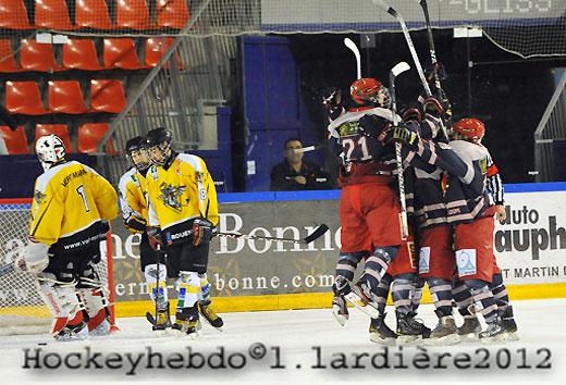 Photo hockey Hockey Mineur - Hockey Mineur -  U18 élite : Amiens et Grenoble en finale