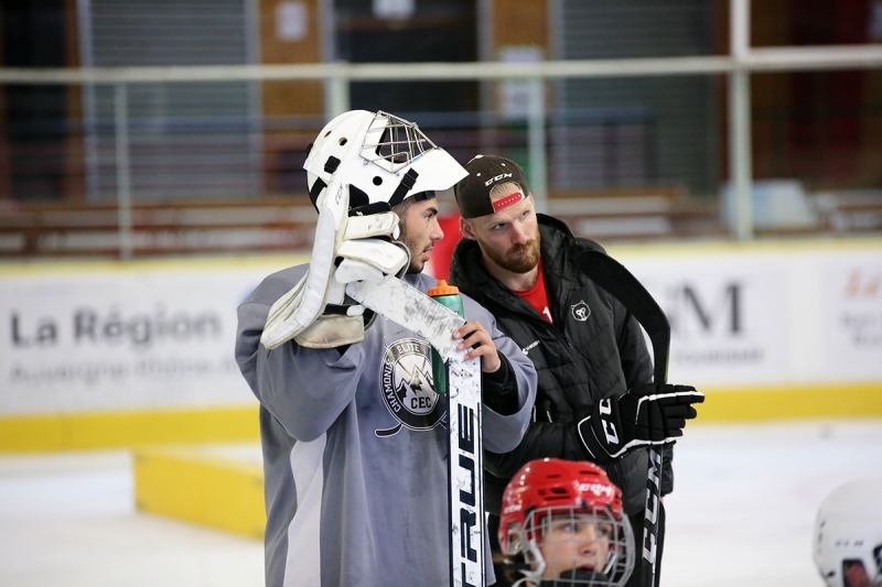 Photo hockey Hockey Mineur - Hockey Mineur : Chamonix  (Les Pionniers) - Le Chamonix Elite Camp U18 a démarré !