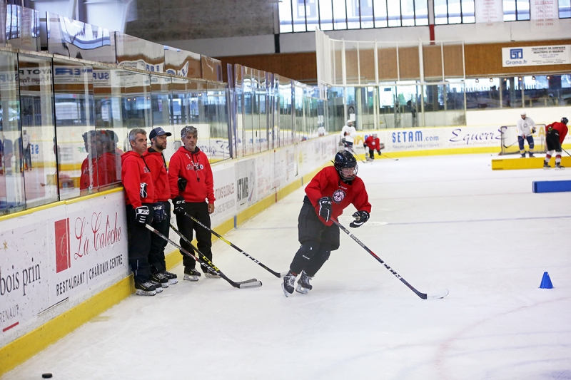 Photo hockey Hockey Mineur - Hockey Mineur : Chamonix  (Les Pionniers) - Le Chamonix Elite Camp U18 a démarré !