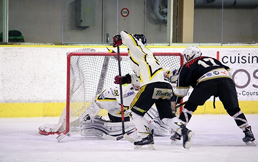 Photo hockey Hockey Mineur - Hockey Mineur - PO U20 : Tranquille entrée en matière pour le HC74