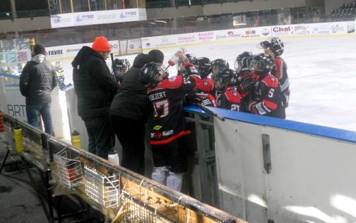 Photo hockey Hockey Mineur - Hockey Mineur - U13 - Egalité parfaite entre Taureaux et Boxers !