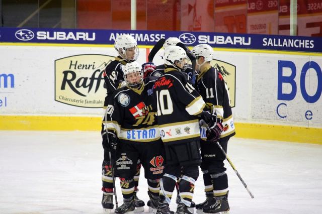 Photo hockey Hockey Mineur - Hockey Mineur - U20 : Belle opération pour le HC74