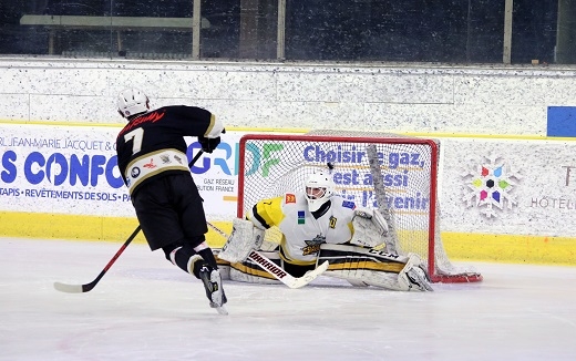 Photo hockey Hockey Mineur - Hockey Mineur - U20 : HC74 en finale à bout de souffle