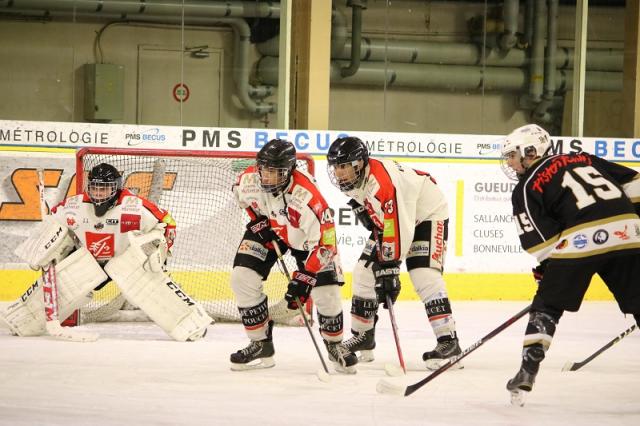 Photo hockey Hockey Mineur - Hockey Mineur - U20 : La gargouille s’est affaissée.