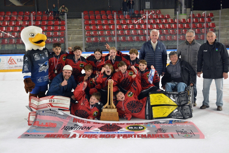 Photo hockey Hockey Mineur - Hockey Mineur - Week-end de hockey inoubliable dans les Hautes Aples - Trophée Bauer 2025