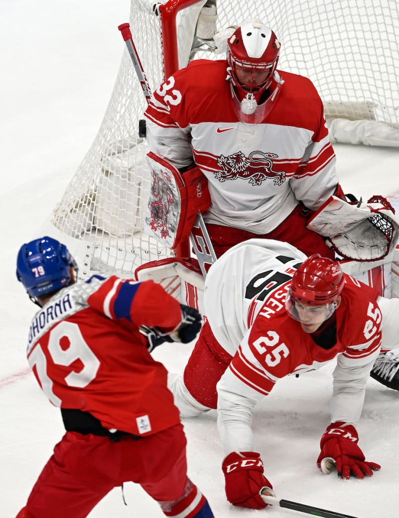 Photo hockey Jeux olympiques -  : République Tchèque (CZE) vs Danemark (DEN) - Historique !