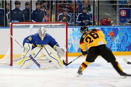 Photo hockey Jeux olympiques - Jeux olympiques - JO : Allemagne vs Suède -Victoire nordique