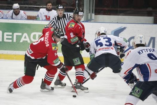 Photo hockey KHL - Kontinental Hockey League - KHL - Kontinental Hockey League - KHL : Beaucoup de questions à Novokuznetsk