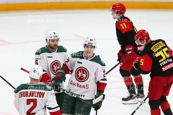 Photo hockey KHL - Kontinental Hockey League - KHL - Kontinental Hockey League - KHL : La panthère sort les crocs